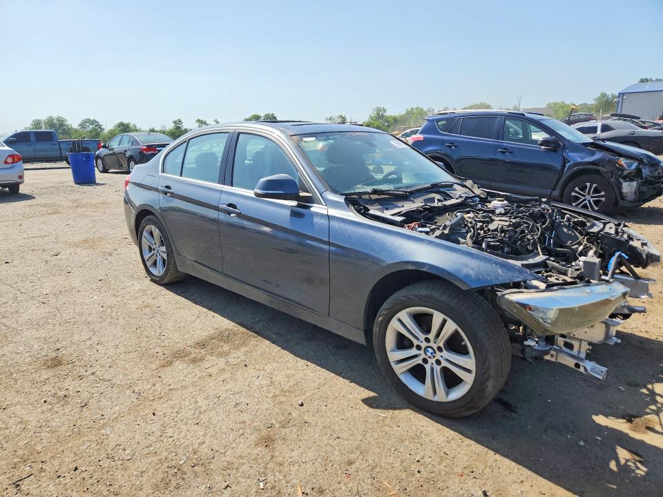 2017 BMW 3 series VIN WBA8D9G58HNT90791 COPART salvage auction — VANDALISM, PA - CERTIFICATE OF SALVAGE, sold $1,200 on 2026-07-17 (photo 4)