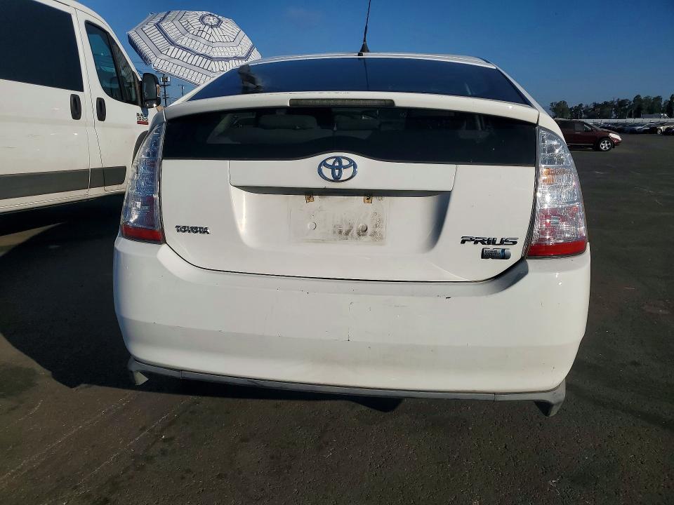 2007 Toyota Prius VIN JTDKB20U273236188 COPART salvage auction — MINOR DENT/SCRATCHES, CA - DIS/DLR/EXP ONLY CLEAN TITLE, sold $250 on 2026-07-27 (photo 6)