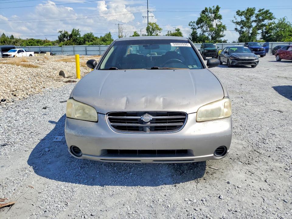 2000 Nissan Maxima VIN JN1CA31D2YT722550 COPART salvage auction — FRONT END, FL - CERT OF TITLE SLVG REBUILDABLE, sold $10 on 2026-07-17 (photo 5)