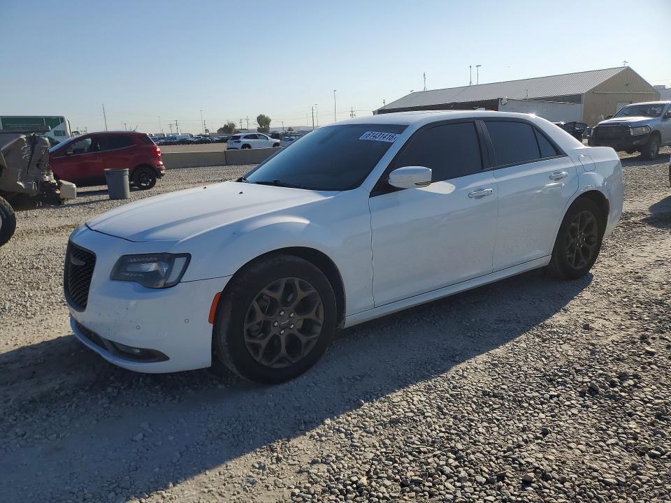 2016 Chrysler 300 VIN 2C3CCAGG4GH274308 COPART salvage auction — FRONT END, CO - CERTIFICATE OF TITLE (P), sold $350 on 2026-07-28 (photo 1)