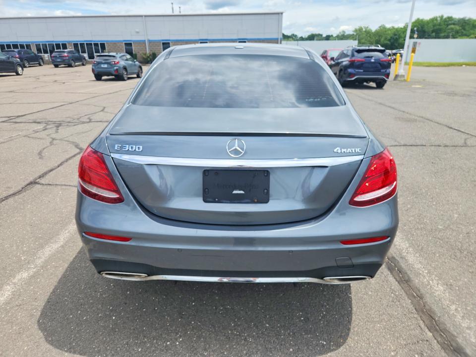 2018 Mercedes-benz VIN WDDZF4KB9JA329955 COPART salvage auction — MINOR DENT/SCRATCHES, Mi - Certificate Of Title, sold $2,300 on 2026-07-21 (photo 6)