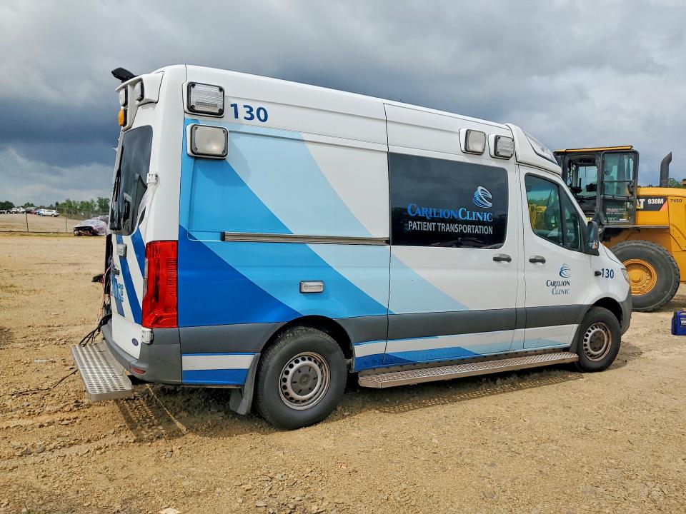 2019 Mercedes-benz Sprinter VIN WD4PF0CD7KP039020 COPART salvage auction — REAR END, Va - Cert Of Title - Salvage, sold $2,900 on 2026-07-29 (photo 3)