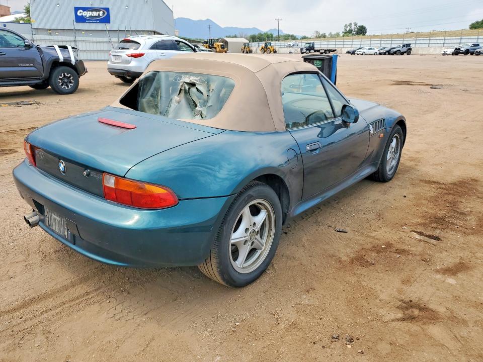 1999 BMW Z3 VIN 4USCH9339XLF81472 COPART salvage auction — MINOR DENT/SCRATCHES, CO - DIS/DLR/EXP ONLY CLEAN TITLE, sold $425 on 2026-07-22 (photo 3)