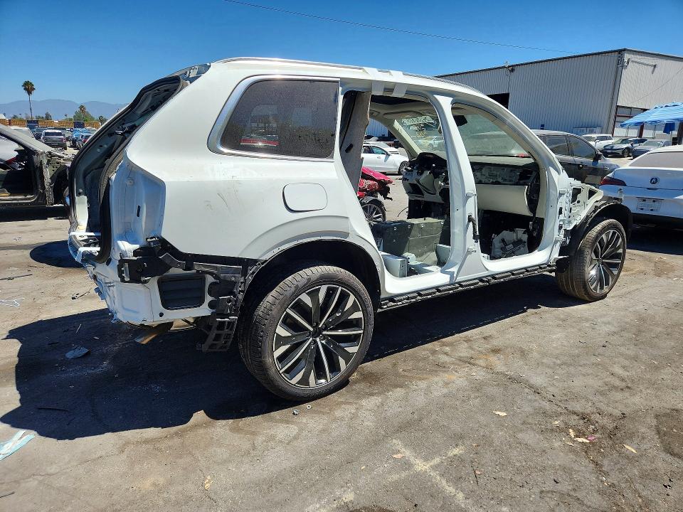 2025 Volvo Xc90 VIN YV4H60JG2S1389571 COPART salvage auction — STRIPPED, Ca - Certificate Of Title, sold $10,200 on 2026-08-06 (photo 3)
