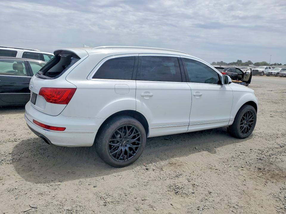 2012 Audi Q7 VIN WA1LGAFE8CD005911 COPART salvage auction — REAR END, CA - SALVAGE CERTIFICATE, sold $60 on 2026-07-21 (photo 3)