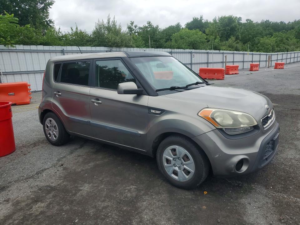 2013 Kia Soul VIN KNDJT2A59D7515982 COPART salvage auction — REAR END, PA - CERTIFICATE OF SALVAGE, sold $200 on 2026-07-28 (photo 4)