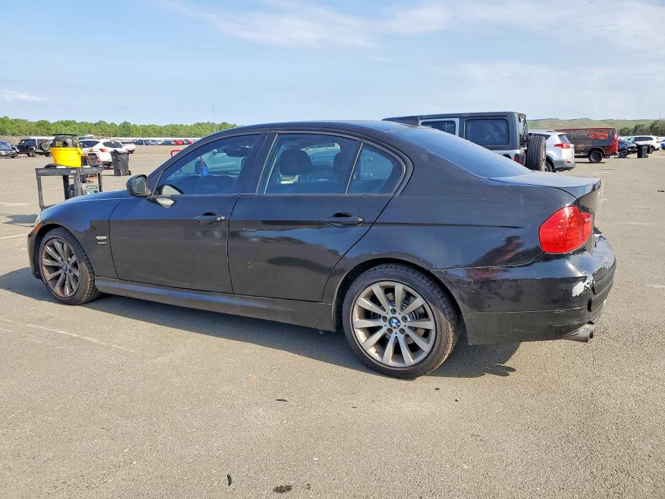 2011 BMW 3er VIN WBAPK7C5XBF087234 COPART salvage auction — REAR END, NY - MV-907A SALVAGE CERTIFICATE, sold $80 on 2026-07-27 (photo 2)