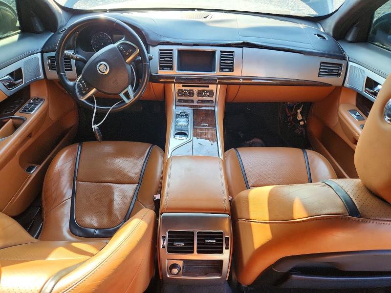 2012 Jaguar Xf VIN SAJWA0HB3CLS54075 COPART salvage auction — HAIL, Ga - Certificate Of Title, sold $400 on 2026-07-21 (photo 8)