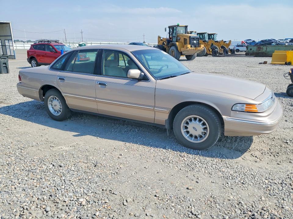 1997 Ford Crown victoria VIN 2FALP74W3VX228086 COPART salvage auction — FRONT END, Co - Salvage Title, sold $350 on 2026-07-23 (photo 4)