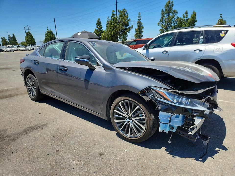 2025 Lexus Es 300h VIN 58ADA1C19SU056415 COPART salvage auction — ALL OVER, Ca - Acq Bos - Post Sale - Salvage, sold $9,000 on 2026-07-28 (photo 4)