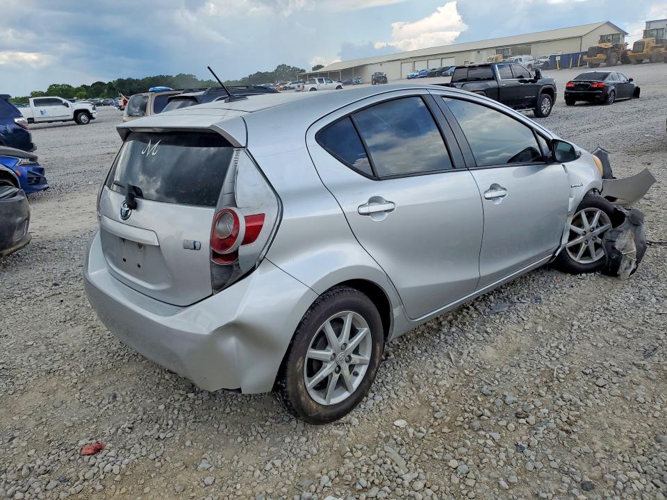 2013 Toyota Prius c VIN JTDKDTB34D1541154 COPART salvage auction — FRONT END, TN - SALVAGE CERTIFICATE, sold $225 on 2026-07-30 (photo 3)