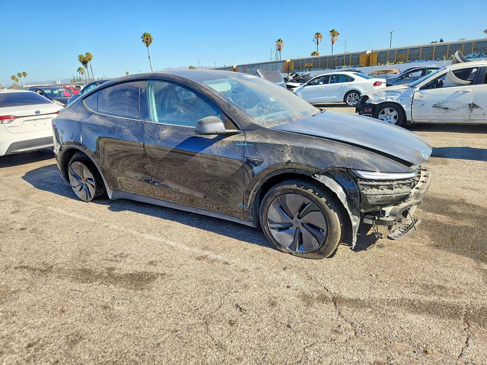 2026 Tesla Model y VIN 7SAYGDEE0TF414091 COPART salvage auction — FRONT END, 0 -, sold $13,600 on 2026-07-28 (photo 4)