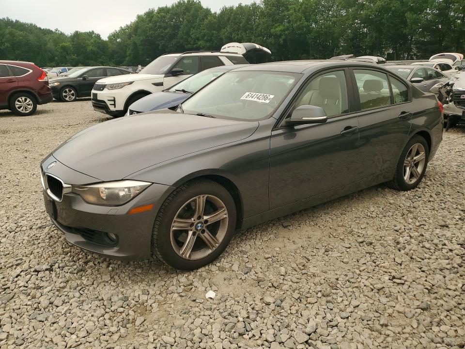 2013 BMW VIN WBA3B3C56DJ810665 COPART salvage auction — MINOR DENT/SCRATCHES, Ma - Certificate Of Title, sold $1,200 on 2026-07-27 (photo 1)