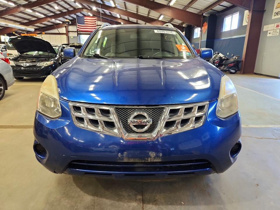 2011 Nissan Rogue sport VIN JN8AS5MV0BW262123 COPART salvage auction — MINOR DENT/SCRATCHES, NH - CERTIFICATE OF TITLE, sold $2,900 on 2026-07-27 (photo 5)