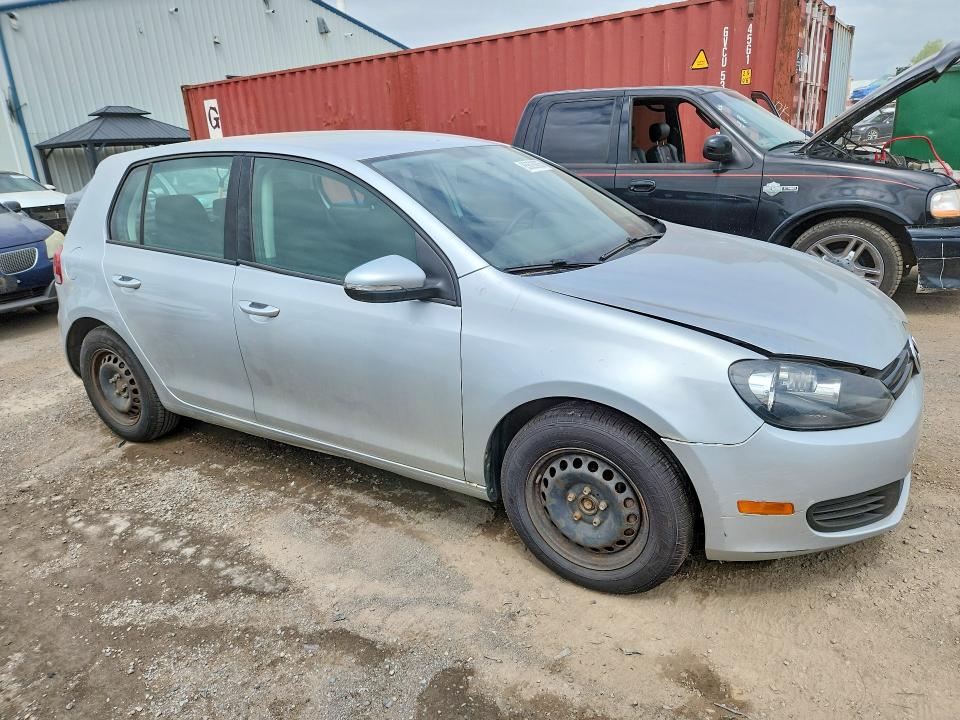 2013 Volkswagen VIN WVWDA7AJ9DW119117 COPART salvage auction — SIDE, ON - PERMIT NO BRAND - UNFIT, sold $775 on 2026-07-14 (photo 4)