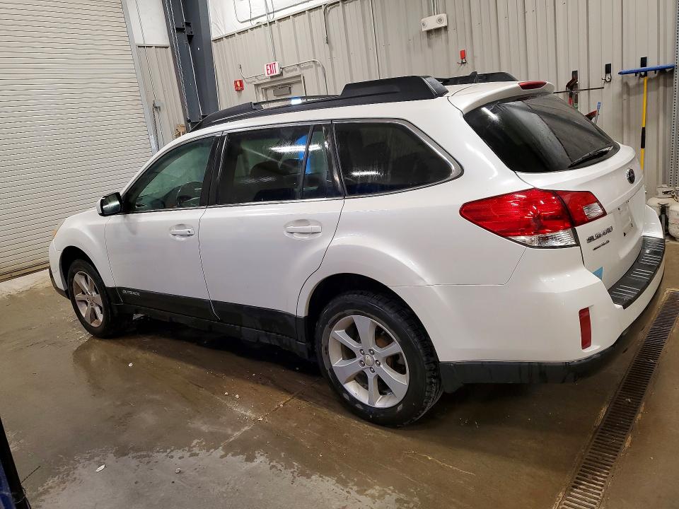 2014 Subaru Outback VIN 4S4BRCCC5E3211637 COPART salvage auction — SIDE, WY - CERTIFICATE OF TITLE, sold $1,050 on 2026-07-29 (photo 2)