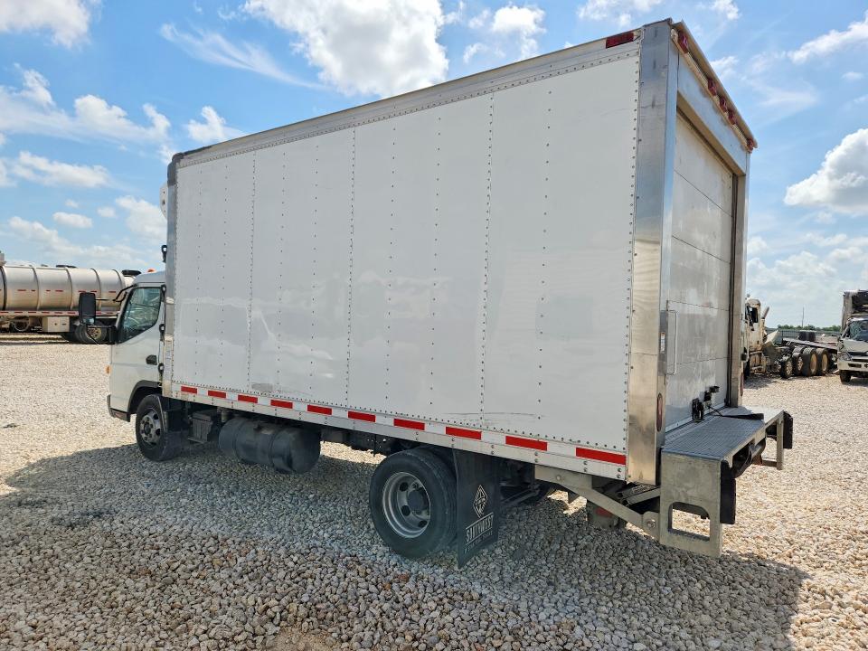 2018 Mitsubishi VIN JL6BNG1A6JK002391 COPART salvage auction — NORMAL WEAR, Tx - Certificate Of Title, sold $5,500 on 2026-07-27 (photo 2)