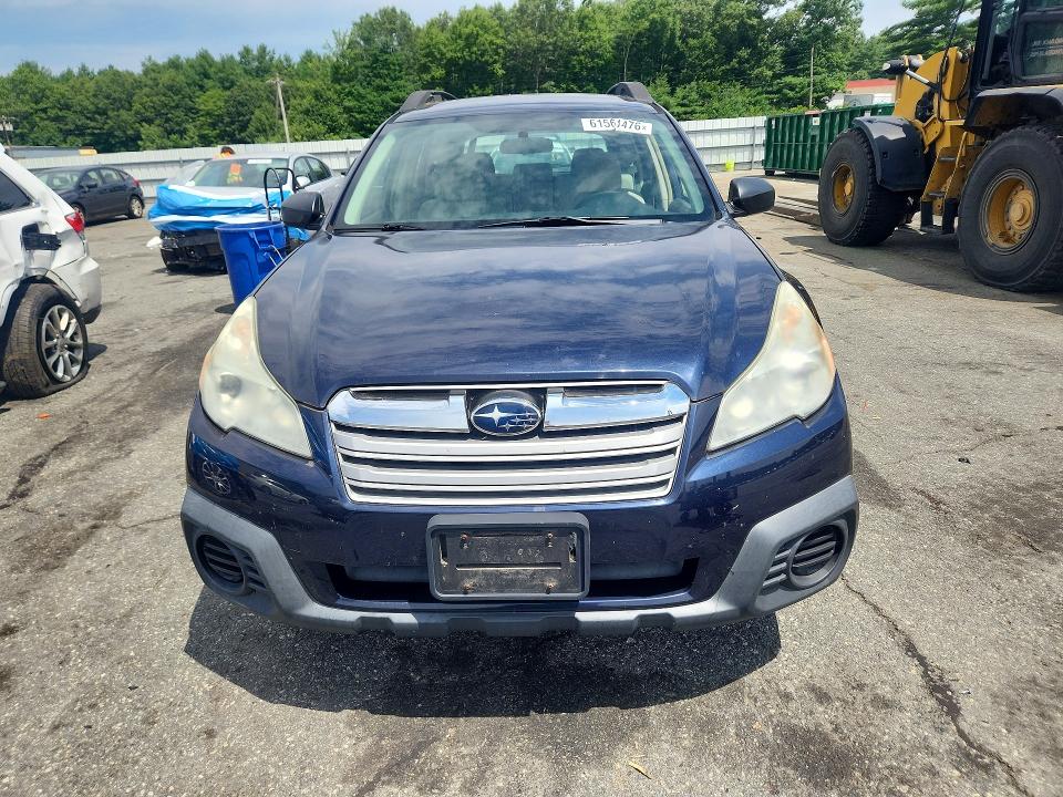 2013 Subaru Outback VIN 4S4BRBACXD3252079 COPART salvage auction — NORMAL WEAR, Ct - Certificate Of Title, sold $475 on 2026-07-28 (photo 5)