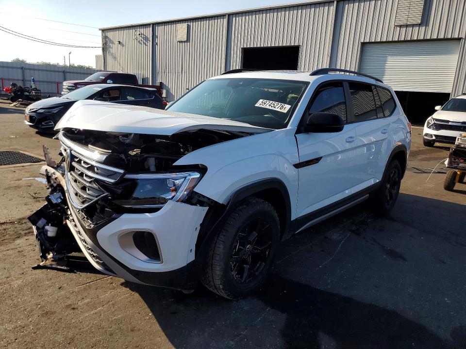 2025 Volkswagen Atlas VIN 1V2CR2CA7SC568281 — COPART salvage auction photo