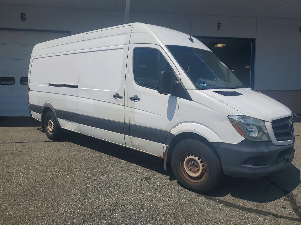 2016 Mercedes-benz Sprinter VIN WD3PE8DD2GP361205 COPART salvage auction — SIDE, Ri - Certificate Of Title, sold $2,150 on 2026-08-04 (photo 4)