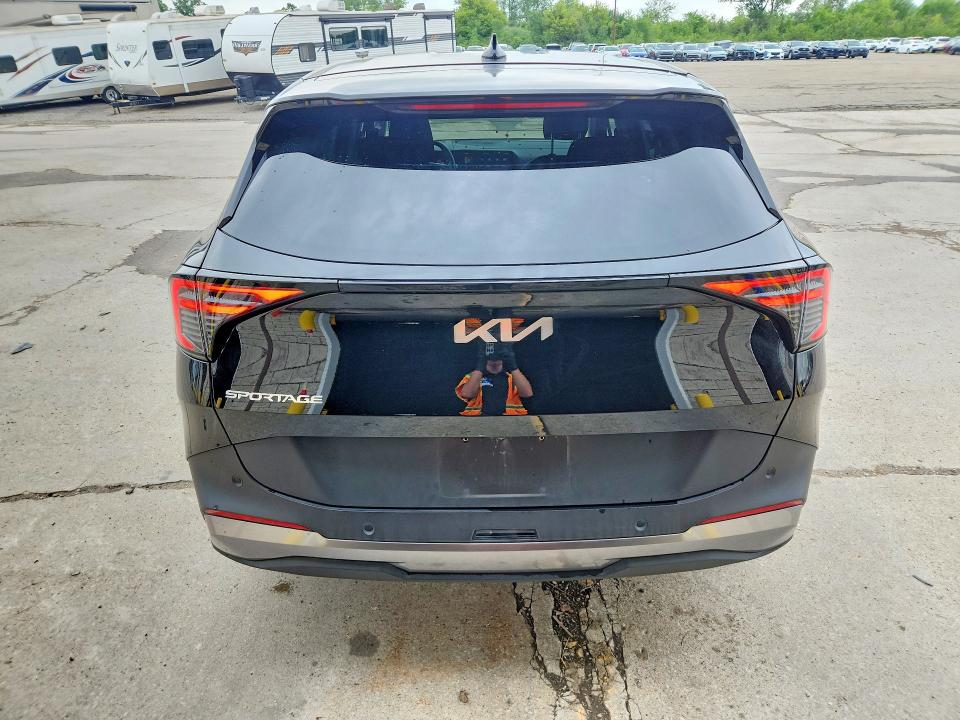 2026 Kia Sportage VIN 5XYK23DF3TG362907 COPART salvage auction — SIDE, IL - CERTIFICATE OF TITLE, sold $9,200 on 2026-07-20 (photo 6)