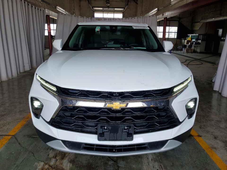 2025 Chevrolet Blazer VIN 3GNKBCR43SS263709 COPART salvage auction — REAR END, Il - Certificate Of Title, sold $7,500 on 2026-07-27 (photo 5)