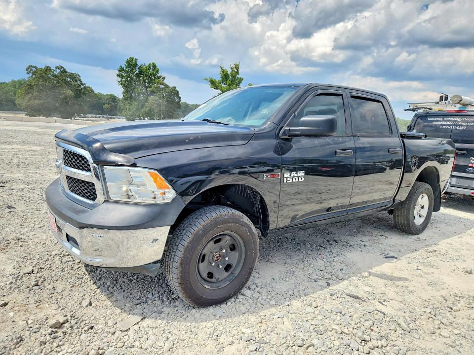 2018 Ram 1500 VIN 1C6RR7KM2JS331388 COPART salvage auction — MINOR DENT/SCRATCHES, NC - CERTIFICATE OF TITLE, sold $4,900 on 2026-07-27 (photo 1)
