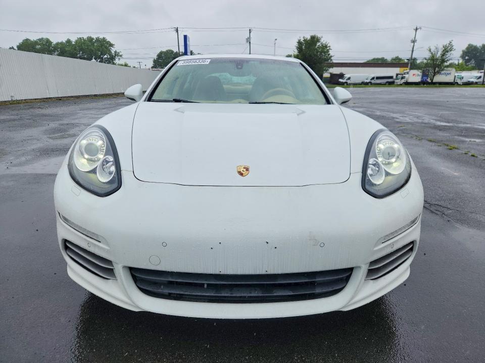 2015 Porsche VIN WP0AA2A79FL004998 COPART salvage auction — MINOR DENT/SCRATCHES, Salvage Title, sold $5,200 on 2026-07-10 (photo 5)