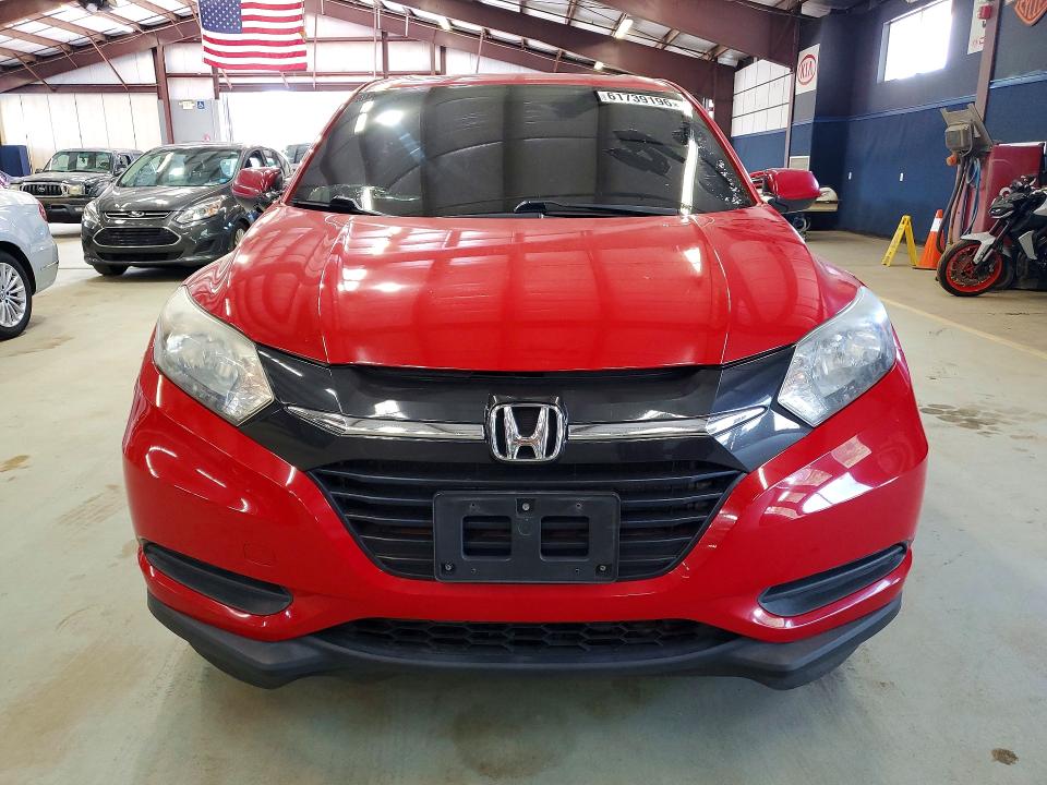 2018 Honda Hr-v VIN 3CZRU6H34JM722884 COPART salvage auction — MINOR DENT/SCRATCHES, RI - CERTIFICATE OF TITLE (P), sold $4,200 on 2026-07-17 (photo 5)
