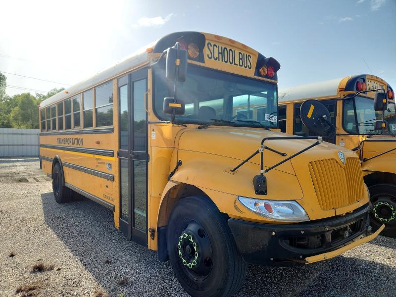 2015 Ic VIN 4DRBUAAP3FB643871 COPART salvage auction — MINOR DENT/SCRATCHES, La - Certificate Of Title, sold $2,000 on 2026-09-16 (photo 1)
