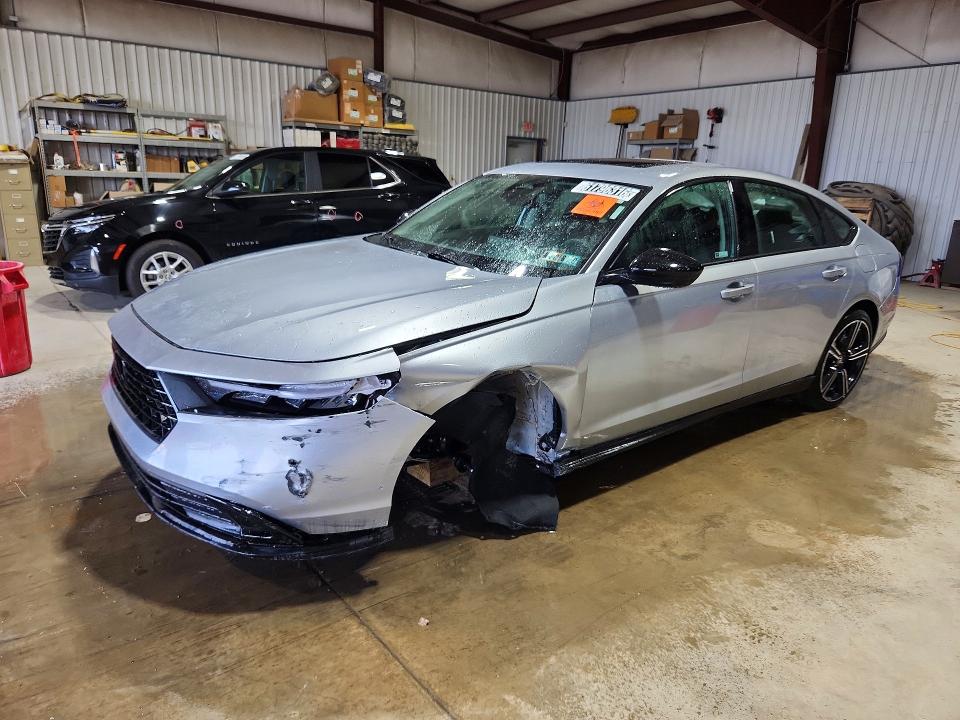 2026 Honda Accord VIN 1HGCY1F40TA043310 COPART salvage auction — FRONT END, Pa - Cert Of Title, sold $10,500 on 2026-08-03 (photo 1)