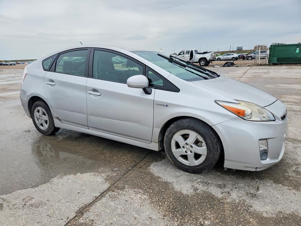 2011 Toyota Prius VIN JTDKN3DU3B0285028 COPART salvage auction — WATER/FLOOD, La - Cert Of Title-Salvage Flood, sold $350 on 2026-07-29 (photo 4)