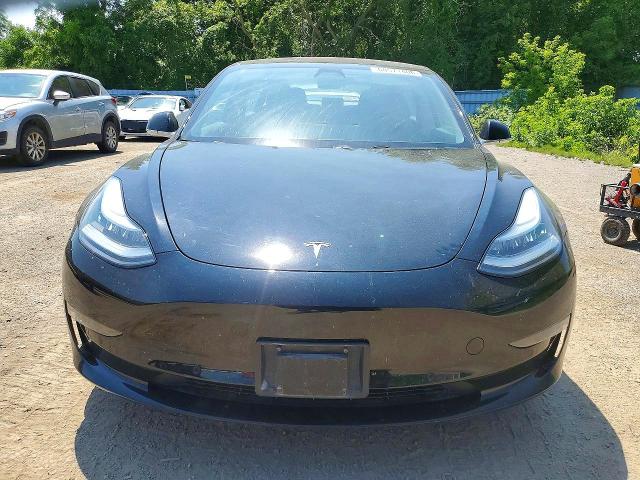 2018 Tesla Model 3 VIN 5YJ3E1EA9JF179874 COPART salvage auction — ROOF, On - Permit No Brand - Unfit, sold $225 on 2026-07-30 (photo 5)