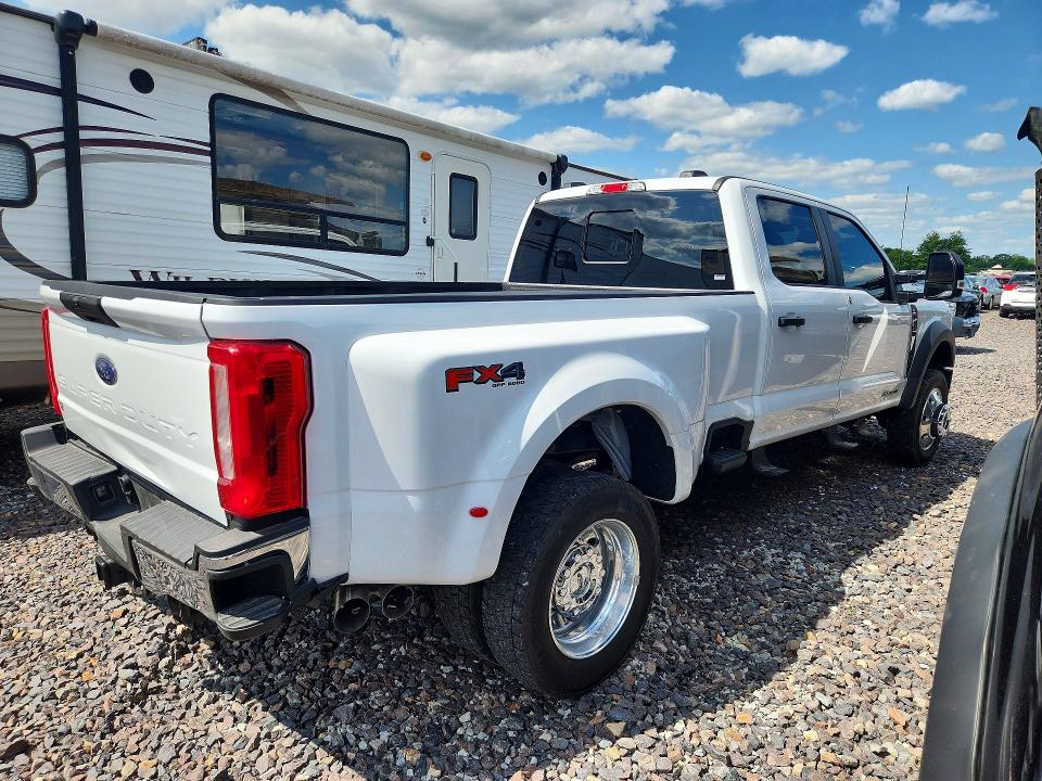 2026 Ford F450 VIN 1FT8W4DT3TEC88357 COPART salvage auction — REAR END, In - Cert Of Title-Salvage Title, sold $45,750 on 2026-08-25 (photo 3)