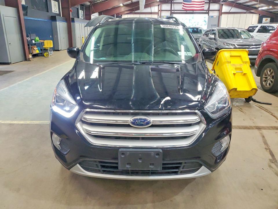 2018 Ford Escape VIN 1FMCU9HD2JUB93917 COPART salvage auction — MINOR DENT/SCRATCHES, Wv - Certificate Of Title (P), sold $2,650 on 2026-07-24 (photo 5)