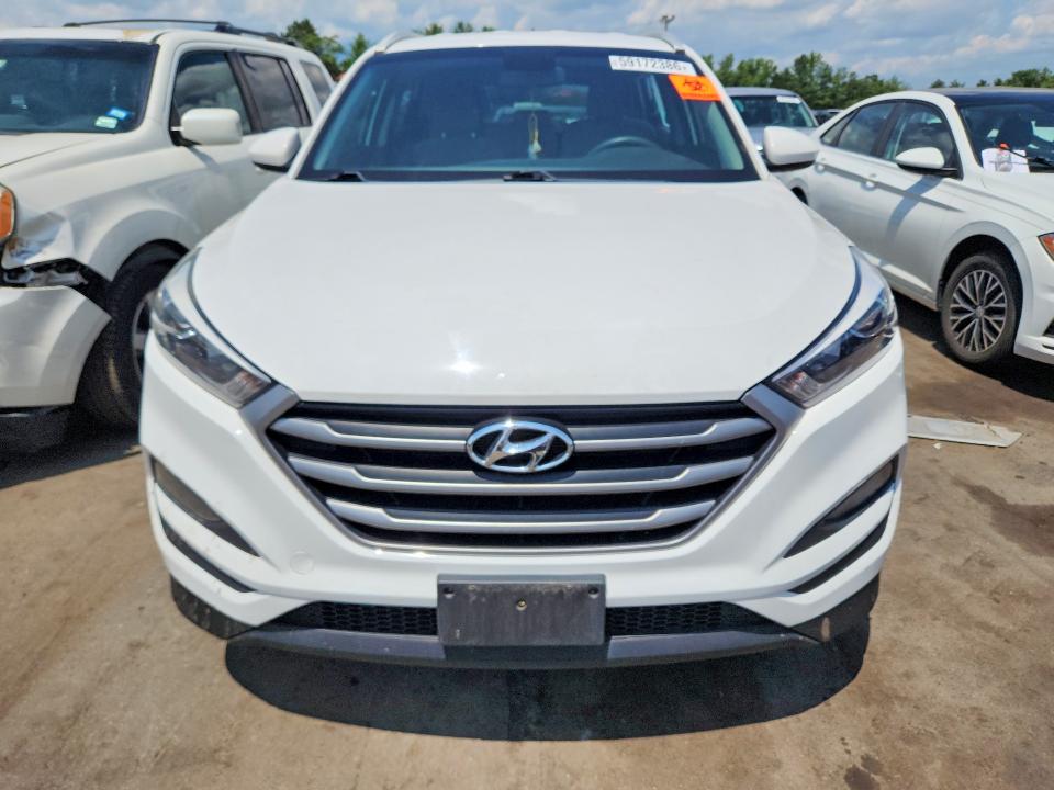 2017 Hyundai Tucson VIN KM8J3CA42HU552453 COPART salvage auction — VANDALISM, Ct - Cert Of Title-Salvage, sold $3,150 on 2026-07-31 (photo 5)