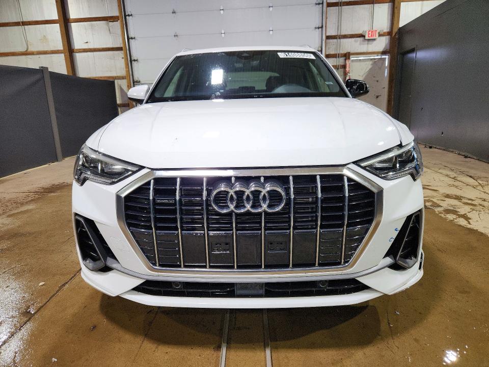 2025 Audi Q3 VIN WA1DECF3XS1011732 COPART salvage auction — SIDE, OH - CERTIFICATE OF TITLE (P), sold $12,100 on 2026-07-20 (photo 5)