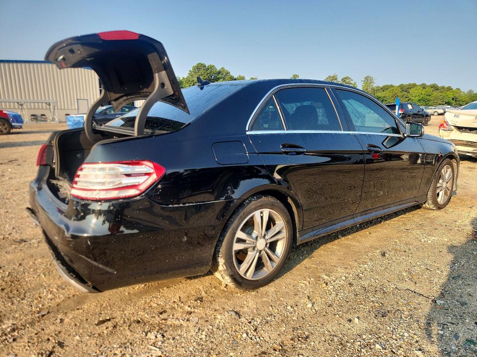 2014 Mercedes-benz E-klasse VIN WDDHF9FB7EA818234 COPART salvage auction — REAR END, VA - CERTIFICATE OF TITLE, sold $1,950 on 2026-08-18 (photo 3)