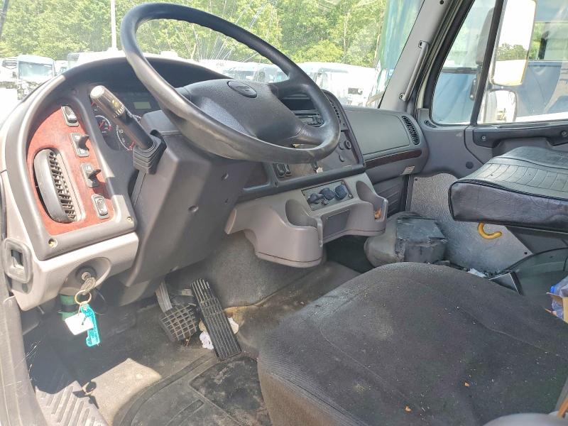 2014 Frht - freightliner M2 VIN 1FVACWDT5EHFN7716 COPART salvage auction — REAR END, CT, sold $15,000 on 2026-09-15 (photo 8)