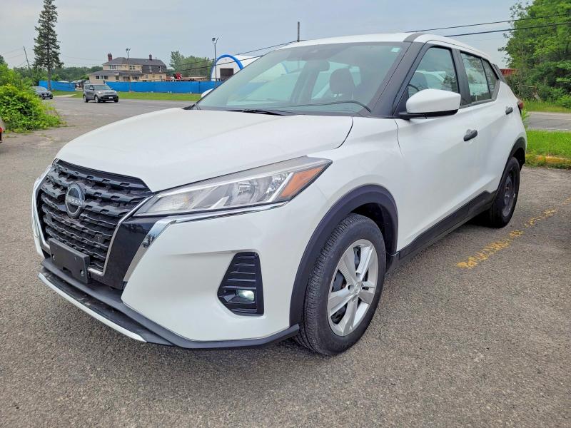 2023 Nissan Kicks VIN 3N1CP5BV8PL519229 COPART salvage auction — MINOR DENT/SCRATCHES, On - Permit No Brand - Unfit (P), sold $7,100 on 2026-07-28 (photo 2)