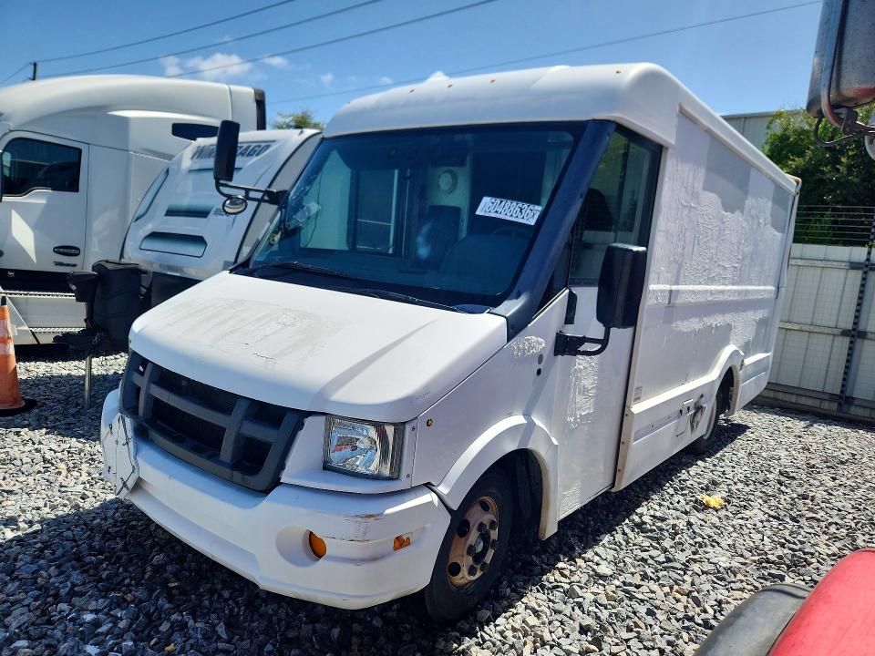 2012 Isuzu Npr VIN JALB4T170C7W00697 COPART salvage auction — MINOR DENT/SCRATCHES, FL - CERTIFICATE OF TITLE, sold $10 on 2026-07-23 (photo 1)
