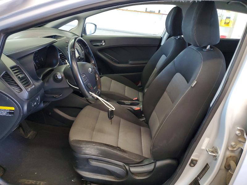 2016 Kia Forte VIN KNAFX5A82G5633021 COPART salvage auction — FRONT END, Wa - Vehicle Cert Of Ownership-Titl, sold $660 on 2026-07-25 (photo 7)