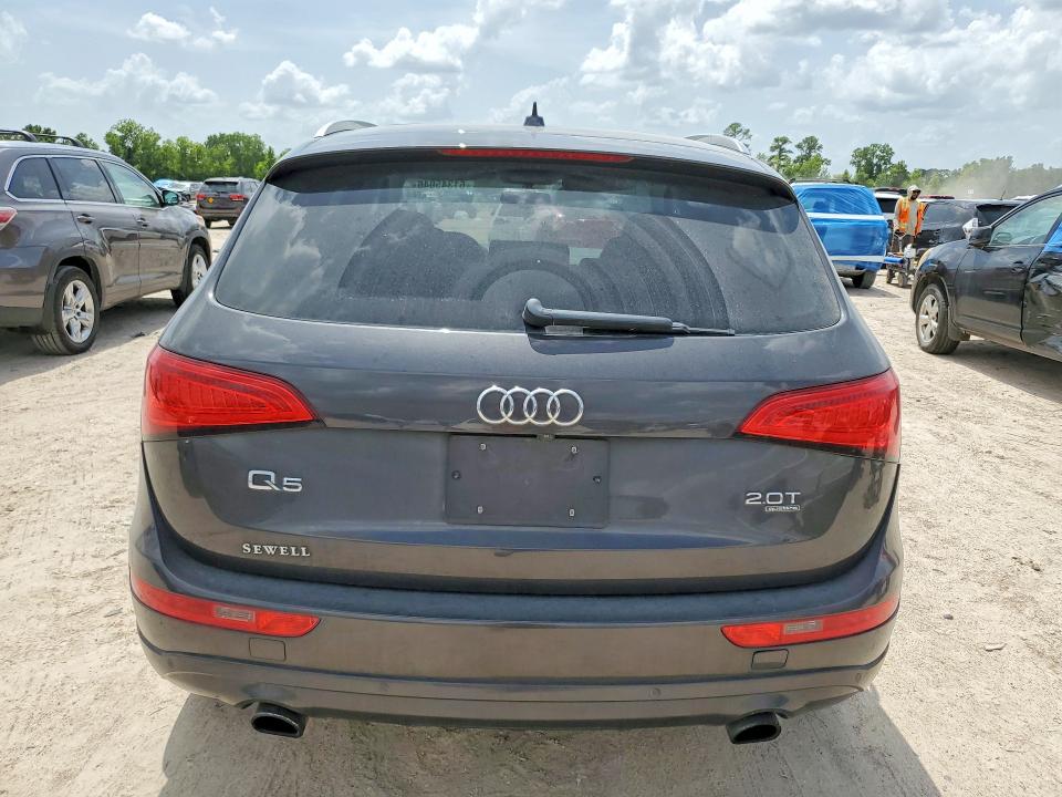 2014 Audi Q5 VIN WA1LFAFP1EA076246 COPART salvage auction — MINOR DENT/SCRATCHES, TX - DEALER ONLY CLEAN TITLE (P), sold $1,700 on 2026-07-31 (photo 6)