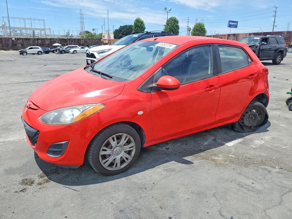 2014 Mazda 2 VIN JM1DE1KZ2E0173532 COPART salvage auction — REAR END, Ca - Salvage Certificate, sold $1,100 on 2026-07-31 (photo 1)