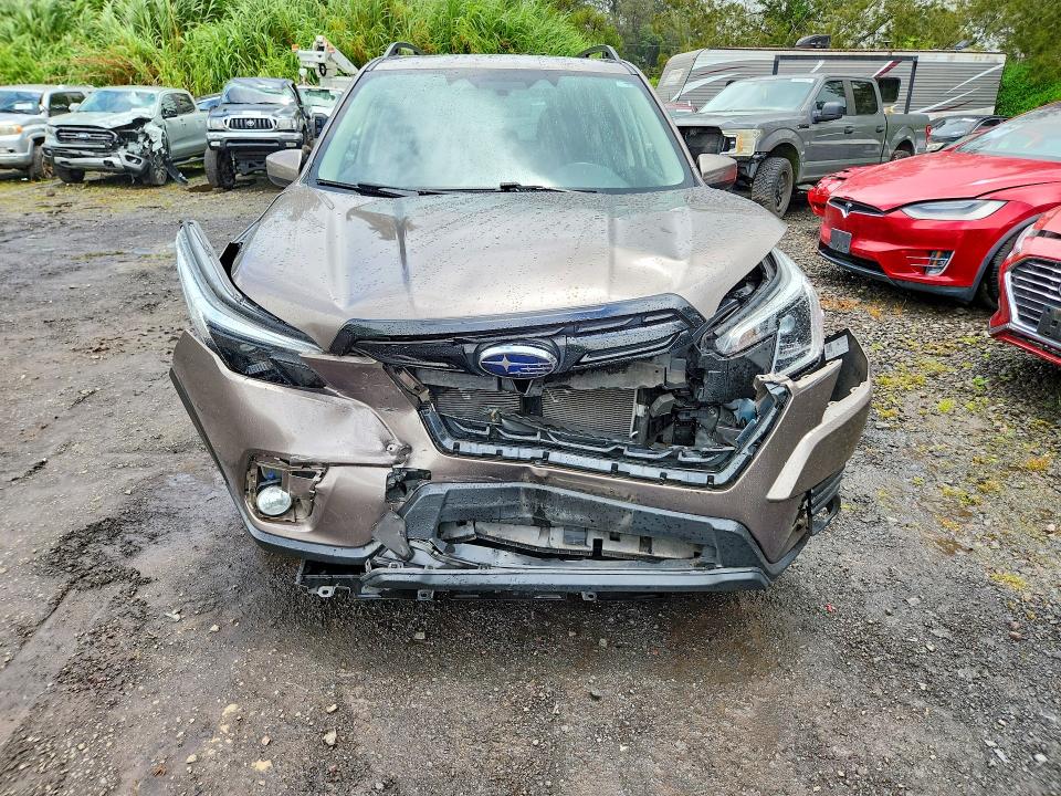 2022 Subaru Forester VIN JF2SKAEC7NH506916 COPART salvage auction — FRONT END, HI - BILL OF SALE - PARTS ONLY, sold $1,600 on 2026-08-24 (photo 5)