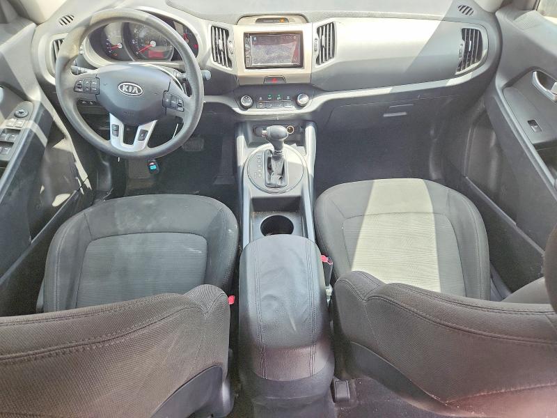 2011 Kia Sportage VIN KNDPB3A29B7088325 COPART salvage auction — MINOR DENT/SCRATCHES, FL - CERTIFICATE OF TITLE, sold $2,250 on 2026-07-16 (photo 8)