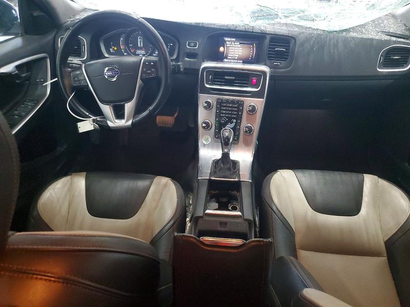 2018 Volvo V60 VIN YV440MWK3J2059712 COPART salvage auction — HAIL, Ny - Mv-907A Salvage Certificate, sold $950 on 2026-08-03 (photo 8)
