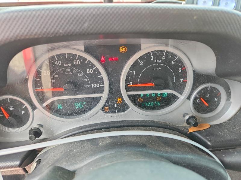 2010 Jeep Wrangler unlimited VIN 1J4BA3H10AL123991 COPART salvage auction — MECHANICAL, Tx - Bonded Title - Clean (P), sold $1,850 on 2026-07-23 (photo 9)