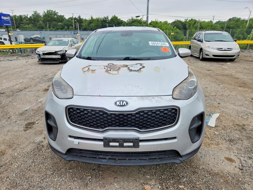 2017 Kia Sportage VIN KNDPM3AC1H7156614 COPART salvage auction — ENGINE BURN, MD - CERTIFICATE OF TITLE, sold $1,500 on 2026-07-27 (photo 5)