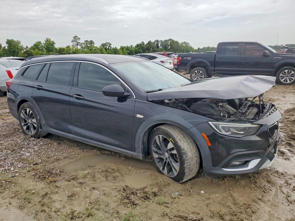 2018 Buick Regal VIN W04GV8SXXJ1164435 COPART salvage auction — FRONT END, Salvage Title, sold $150 on 2026-07-21 (photo 4)